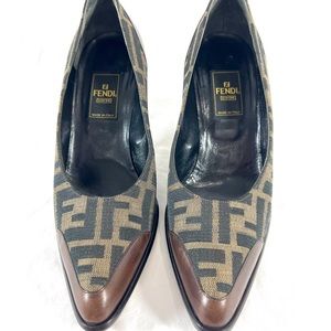 FENDI Brown Canvas FF Logo Print Zucca Pump Heels Made in Italy Marked as 7M